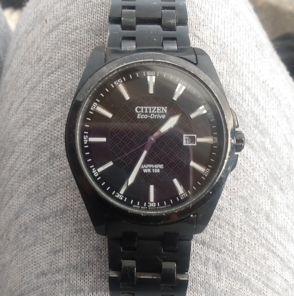 Men's Black Citizen Eco-Drive E111-S087317 Wrist Watch Black Dial Sapphire Bezel